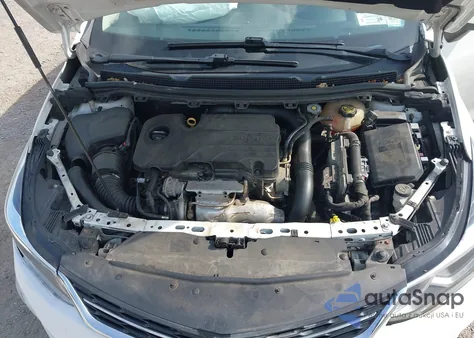 2018 Chevrolet Cruze Premier Auto z USA, uszkodzony, nr VIN 3G1BF6SM3JS651748